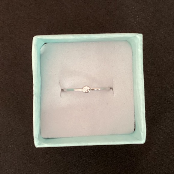 NWT 925 Sterling Silver Zircon Ring - Picture 1 of 4